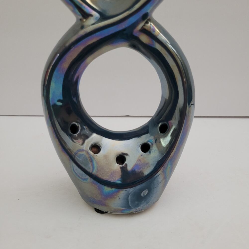 Infinity Loop Vase - Picture 6 of 9